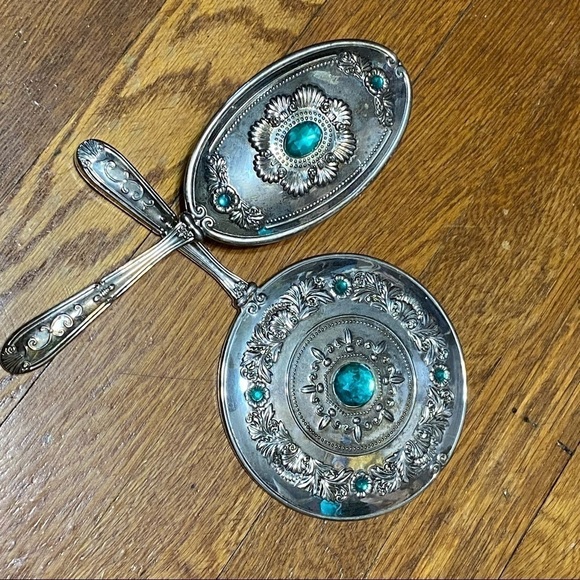 Godinger silver plate Vintage brush and mirror set